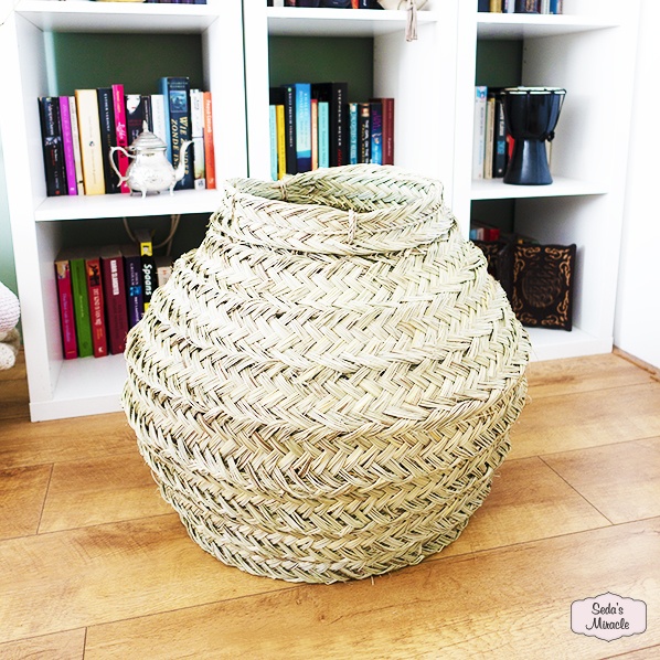 Handmade Moroccan Essaouira vase / basket, large