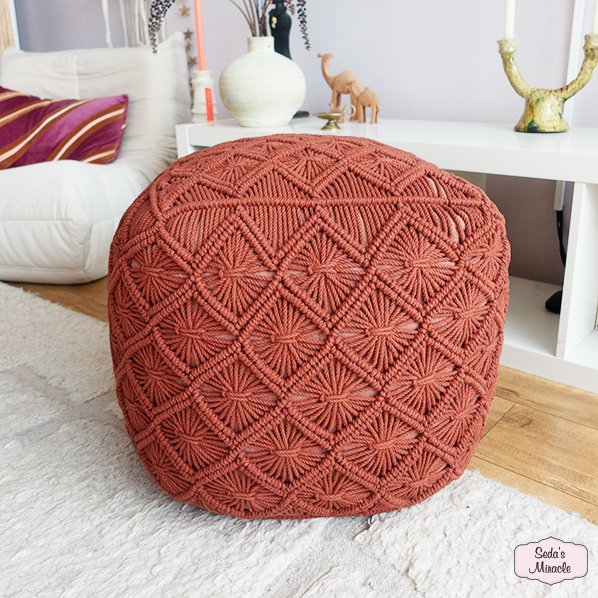Macramé Aila poef, roestbruin