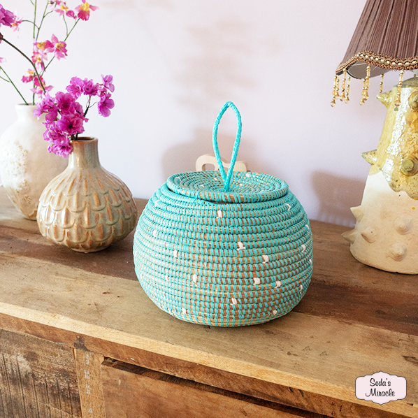 Afrikaanse Hebbouna mand, turquoise met witte stippen